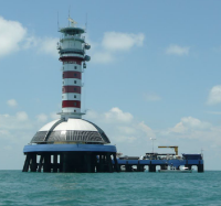 One_Fathom_Bank_Lighthouse_(new)_Selangor
