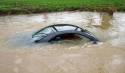 woman-follows-GPS-into-river